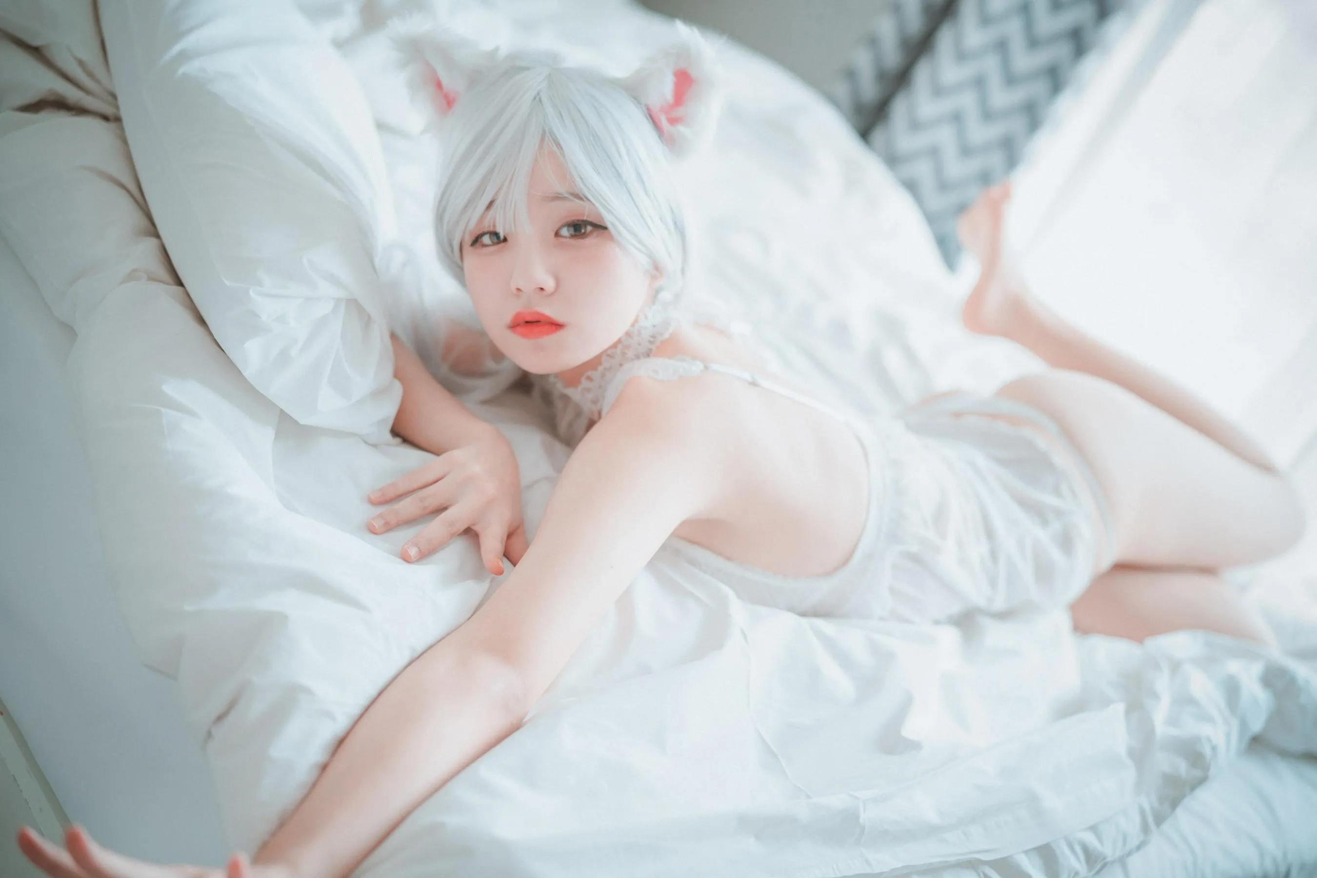 Jenny 정제니 – NO.35 [DJAWA] Schwarz und Weiß Katzenmädchen [66P]插图4
